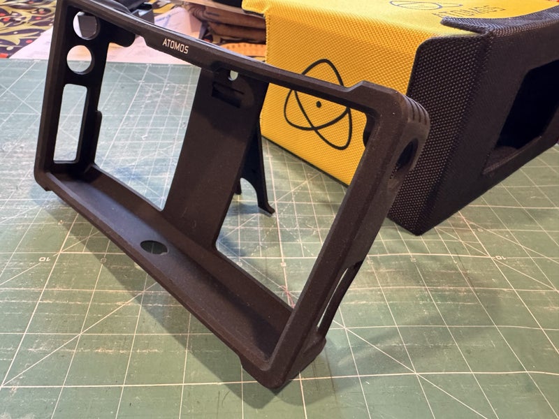 Cover and rubber frame for Atomos Shogun Carousel 2