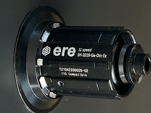 Elitewheels Carbon Aero Clincher Rim SOLID TT Rear Dish (NEW) Carousel 2