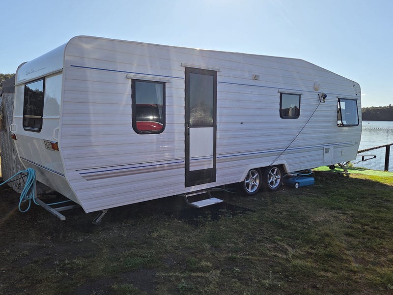 Leisureline 8M Elite62864744128641112