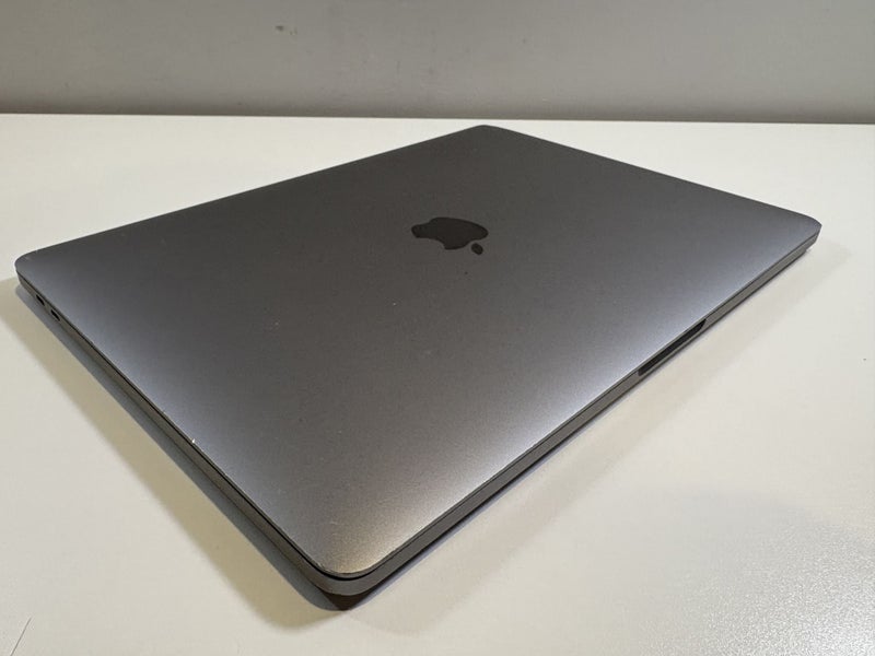 Apple Macbook Pro 13" M1 202062863222001922111