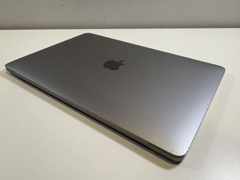 Apple Macbook Pro 13" M1 202062863222001922112