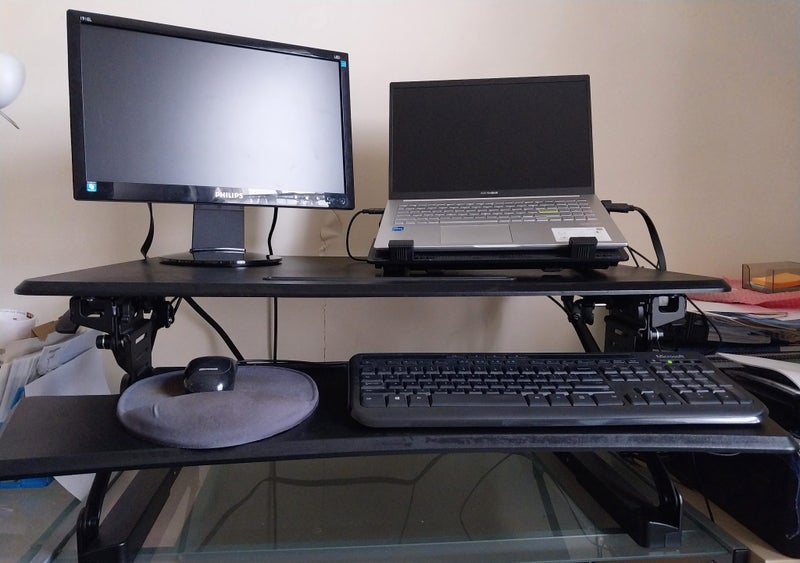 Loctek MT101-M adjustable height desk top Carousel 5