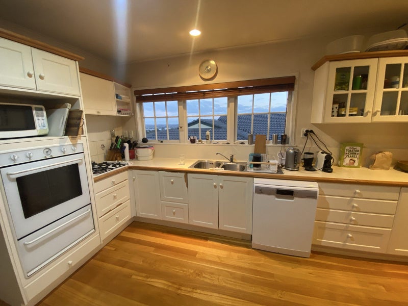 Kitchen and appliances for sale. Carousel 1