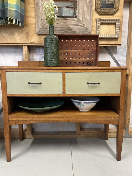 Vintage Oak Dresser/Drawers628543159319071113