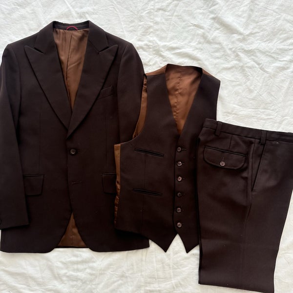 Vintage 1970s Gioventu Three Piece Suit NZ Made Carousel 1