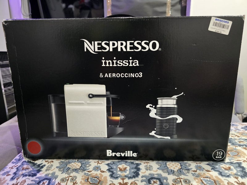 Nespresso inissia & aeroccino3628647305195531117