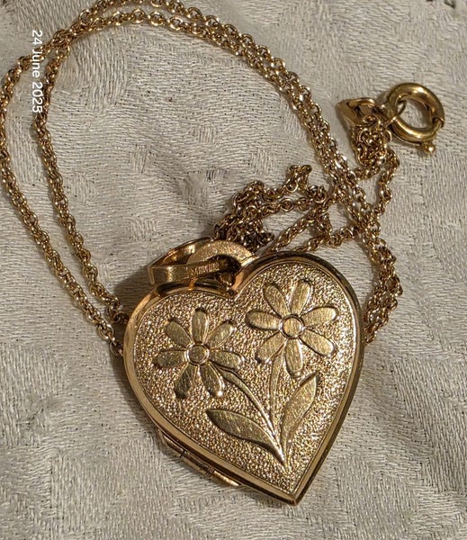 $1 Vintage 9ct Rolled Gold Heart Locket and RG Chain 8.41gm Carousel 13