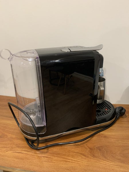 Nespresso coffee machine62854315996419111