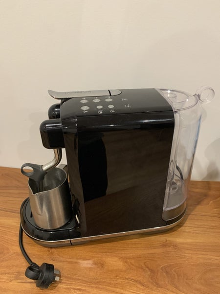 Nespresso coffee machine62854315996419112
