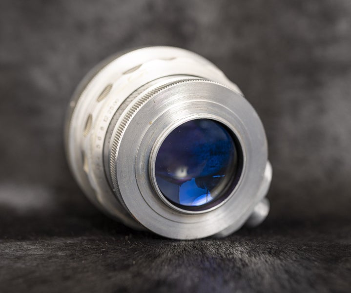 Russian Soviet lens Helios-40 80mm f1.5 KMZ M39 mount Carousel 16