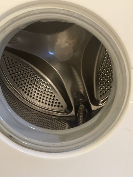 Bosch washing machine -$1 reserve Carousel 2