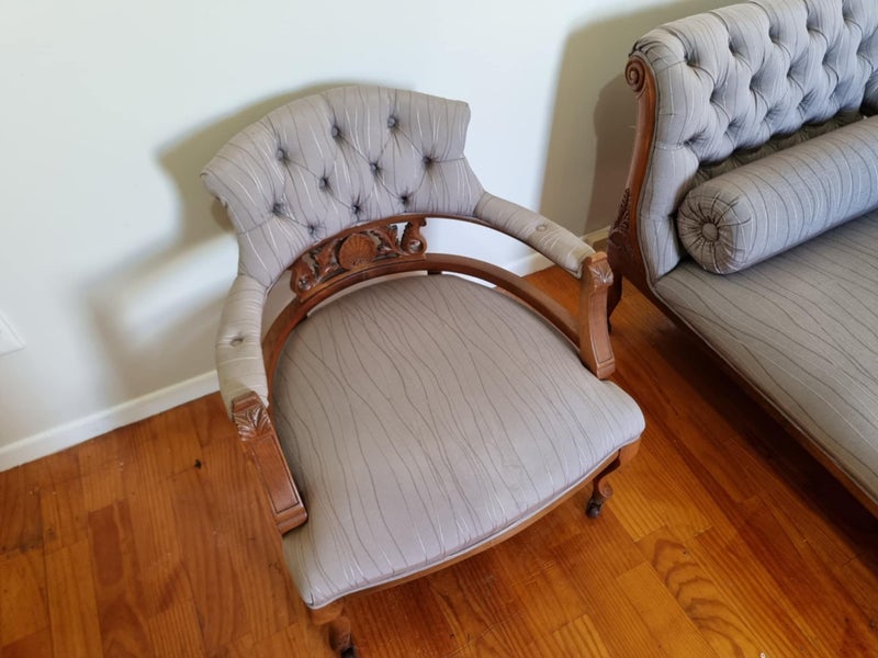 Antique Oak 2 + 1 + 1 Seater Lounge Suite62971018766979112