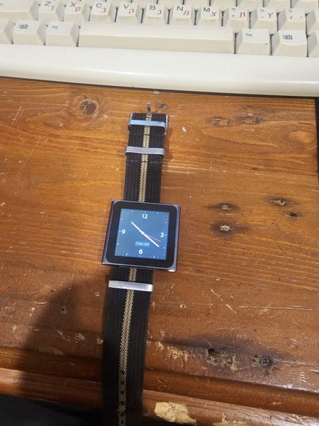 iPod nano 6th generation (the original Apple watch) Carousel 2