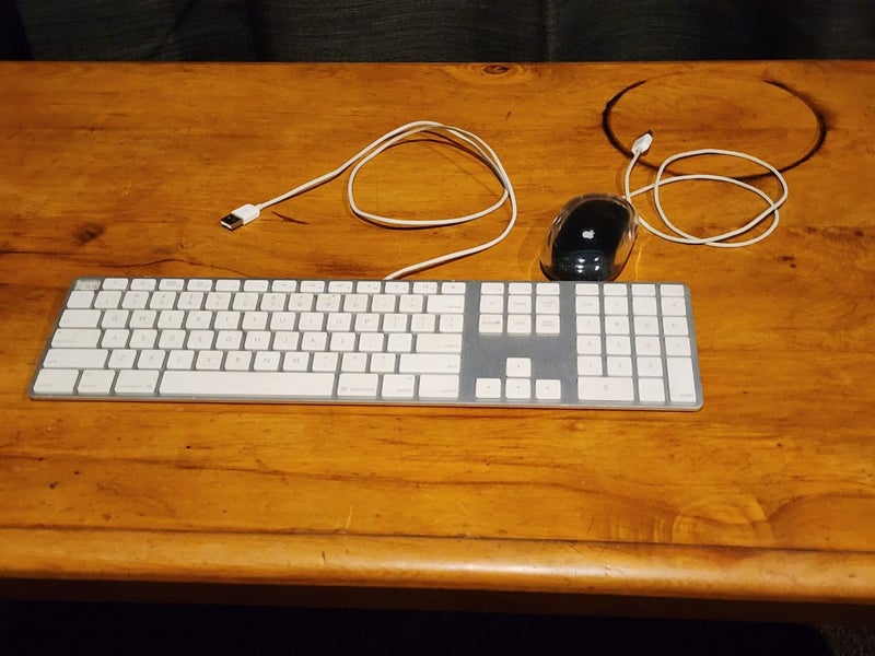 $1 RES Apple keyboard and mouse Carousel 1