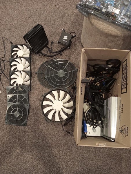 COMPUTER PARTS Carousel 1