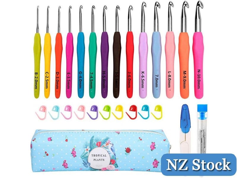 Crochet Hooks (OVER STOCKED) Carousel 1