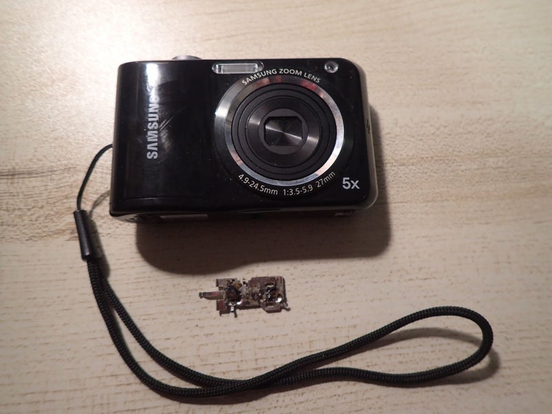 samsung es28 digital camera 12mp, 5x zoom, (faulty) Carousel 1