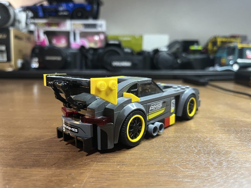 LEGO - 75877 LEGO Speed Champions Mercedes-AMG GT3 Carousel 4