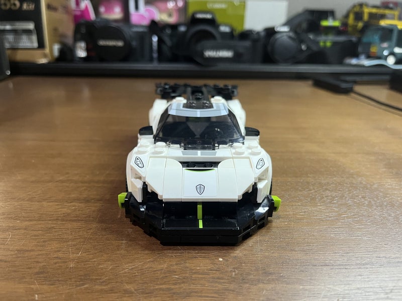 LEGO - 76900 LEGO Speed Champions Koenigsegg Jesko Carousel 2