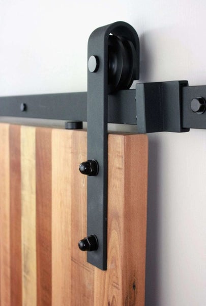 Classic Antique Black - Track 1500mm Carousel 2