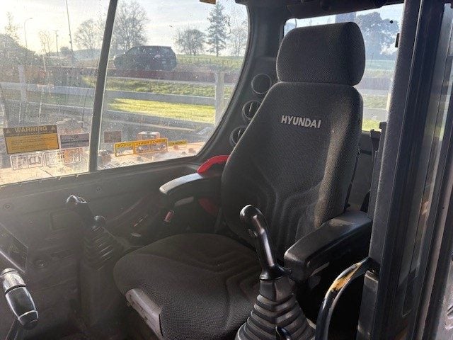 Hyundai Excavator62863219832450112