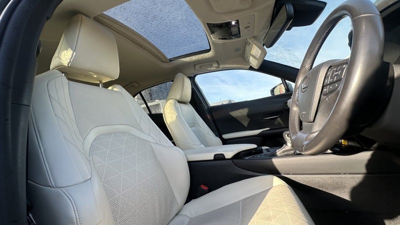 2021 Lexus UX 250H NZ NEW LIMITED 2.0PH HYBRID...62854326817667111