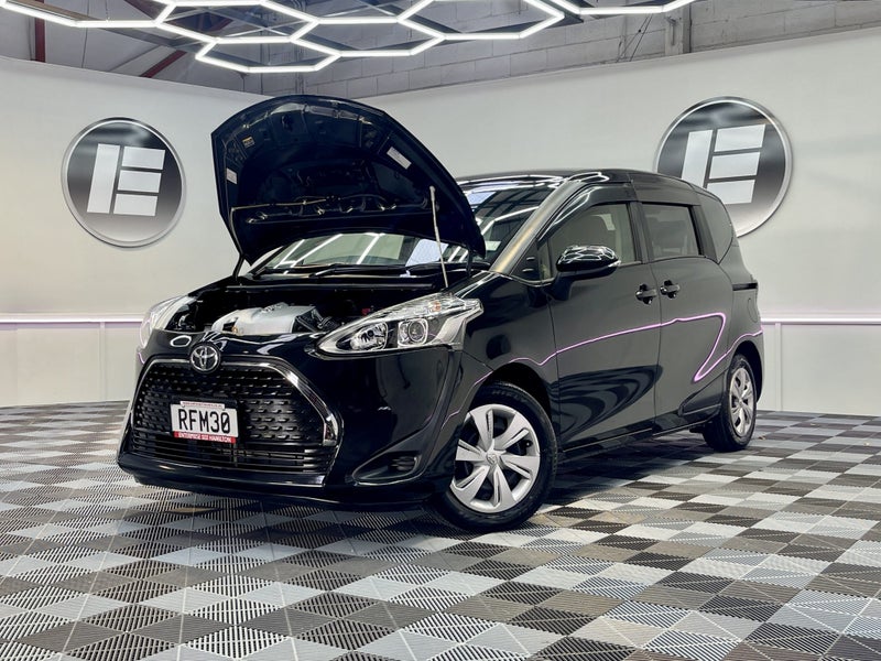 2019 Toyota Sienta LOW 62,000 KM'S62866854546306113