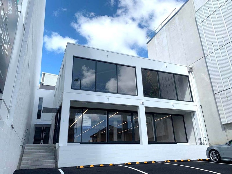 Image 1 of 8
