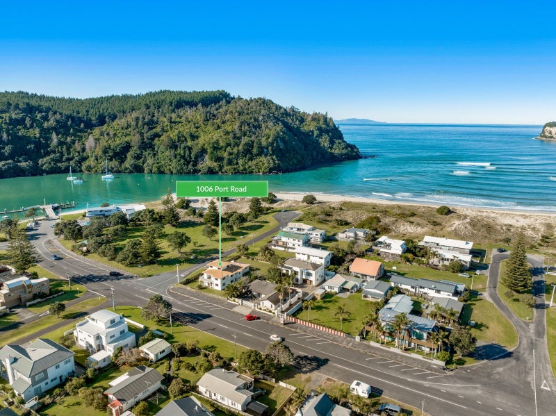 Image 1 of 20