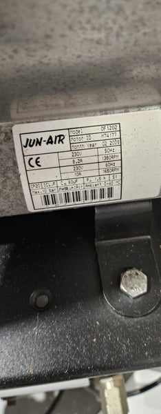 Jun-air OF1202-40BD3 Air Compressor - Clearance - Light use - $1.00 Reserve Carousel 6