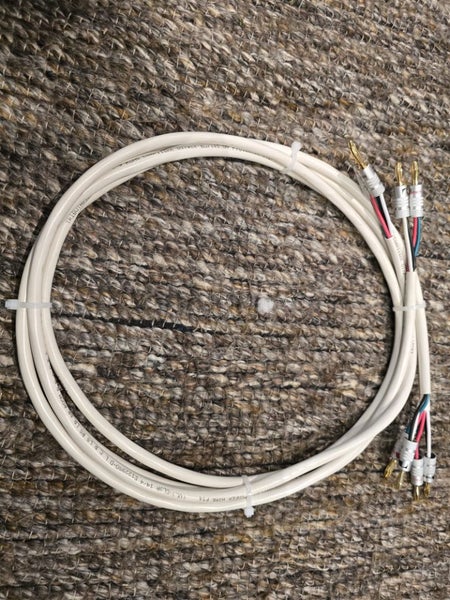 Tributaries 14awg Speaker cable 2m long pair Carousel 6
