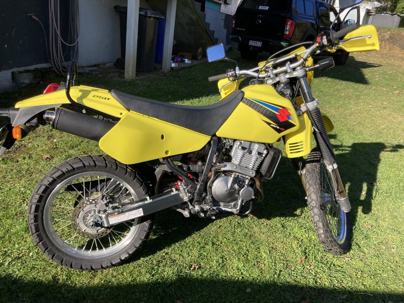 Suzuki DRZ250 201962854326507009111