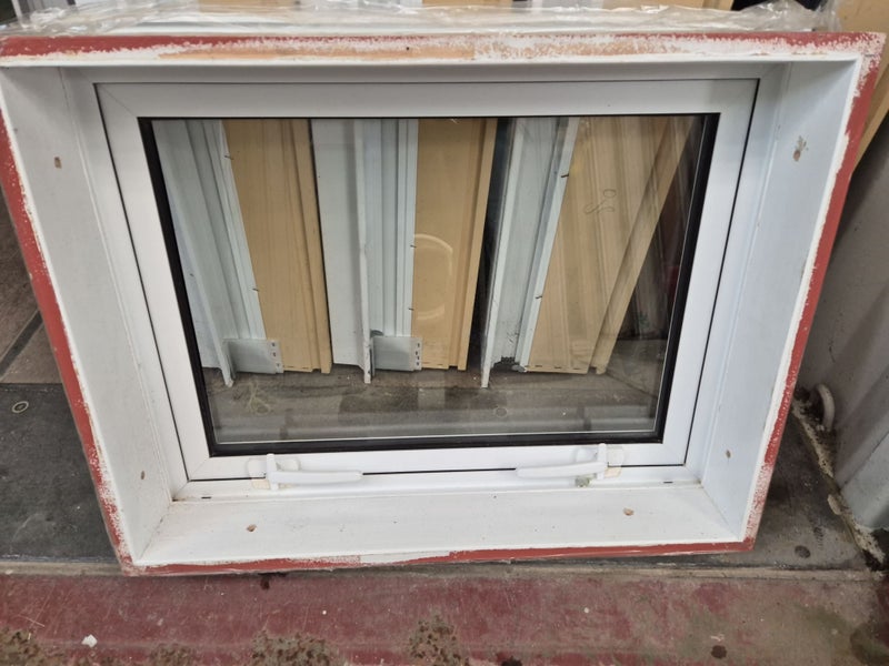 White Double Glazed Window 490 H x 600 W #2028 Carousel 3