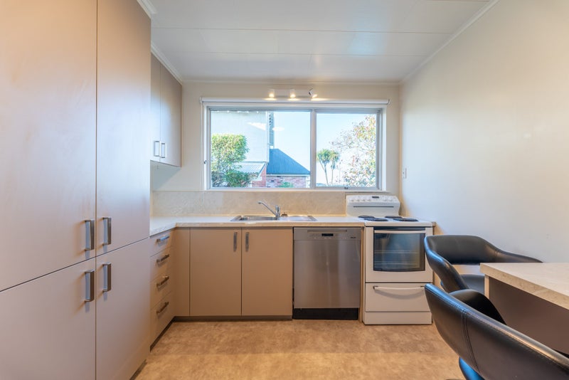 Image 1 of 25