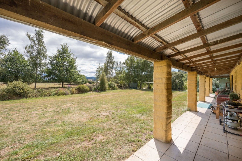 Image 2 of 14
