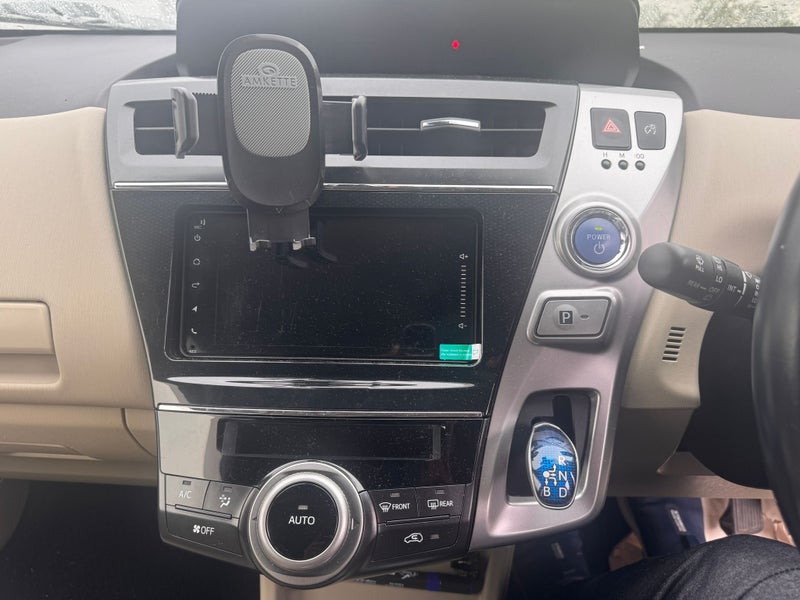 2016 Toyota Prius Alpha Hybrid62866854039809111