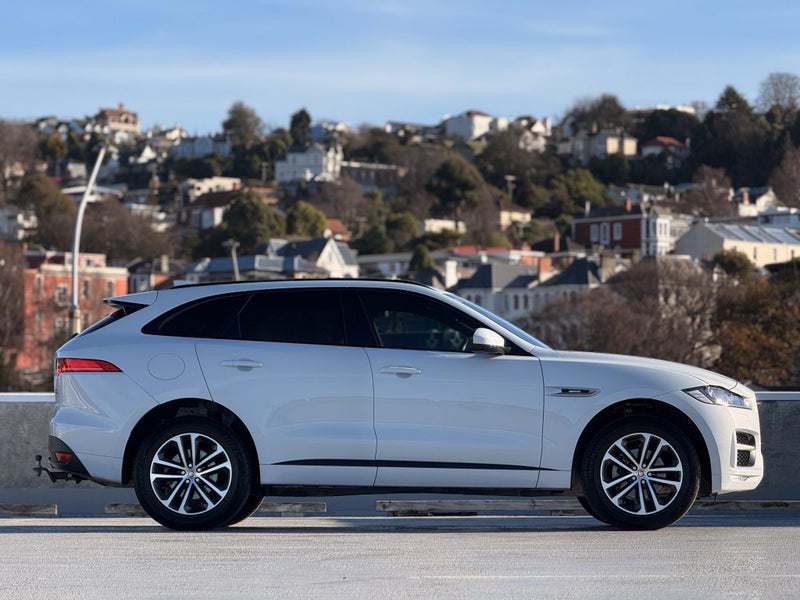 2018 Jaguar F-PACE 25T R-Sport62863247047427113