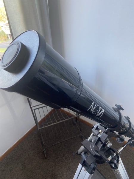 Telescope Nova Carousel 1