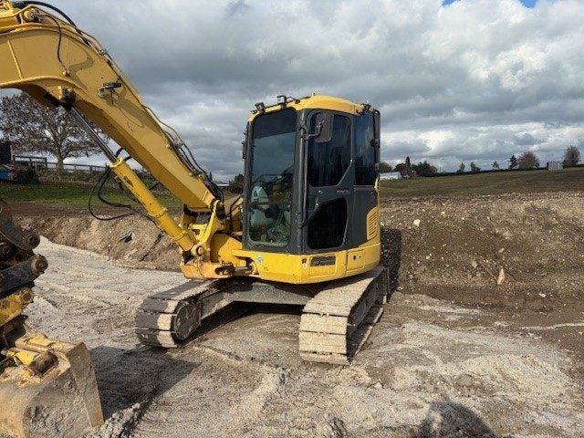 Komatsu Excavator62863846947971111