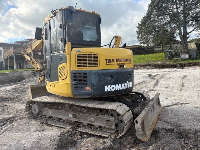 Komatsu Excavator62863846947971112