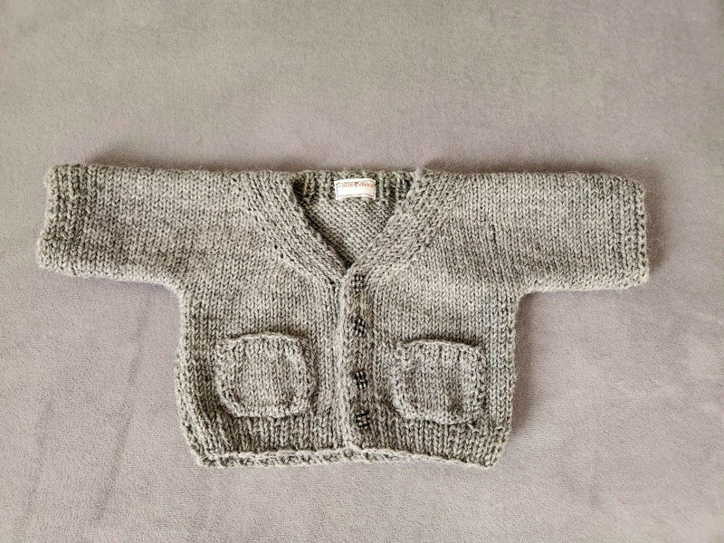 0-3 months Handknitted Woollen Grey Jumper with Check Buttons62854321090305114