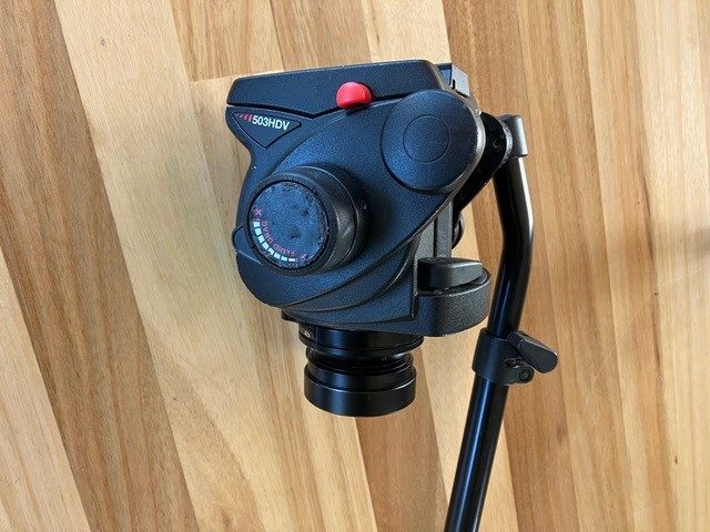 Manfrotto 503 HDV fluid head - video Carousel 1