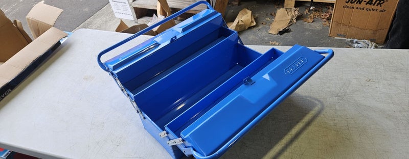 Draper Extra-Long Four Tray Cantilever Tool Box, 495mm, Blue - $1.00 Reserve Carousel 2