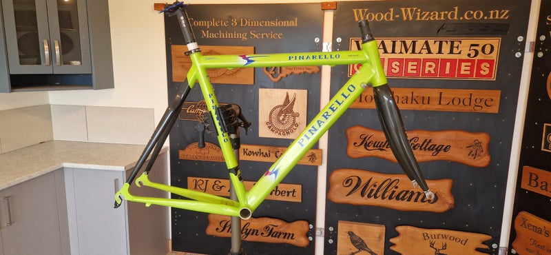 Pinarello Prince62863239352835112