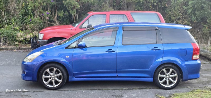 2005 Toyota Wish62866857675651111