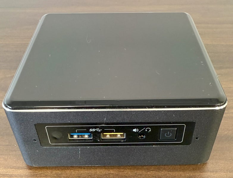 Intel NUC 7 Mini PC i3-7100U 2 Core 4 Thread 16GB 250GB Win10 Pro Carousel 1