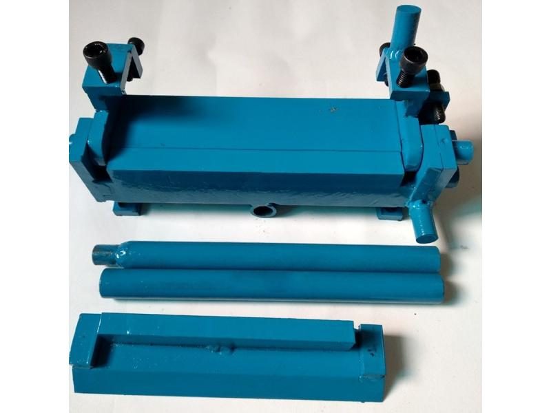 Manual Sheet Metal Iron Aluminum Copper Plate Bending Machine Small Manual Iron Carousel 1
