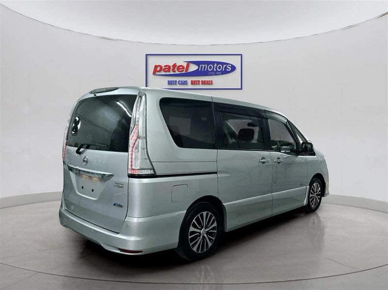 2015 Nissan Serena MINT CONDITION !!62865829447555112