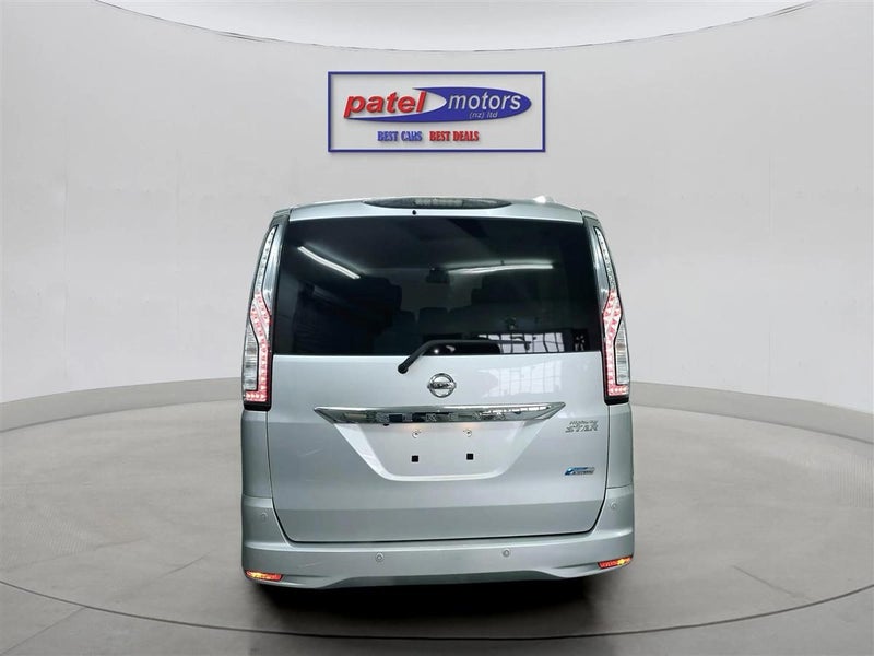 2015 Nissan Serena MINT CONDITION !!62865829447555113