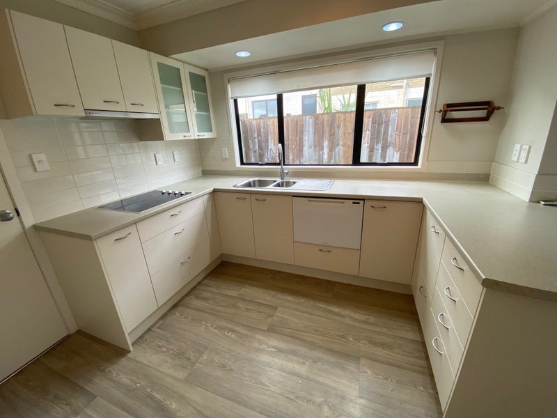 Complete Kitchen Cabinets with Appliances Carousel 2